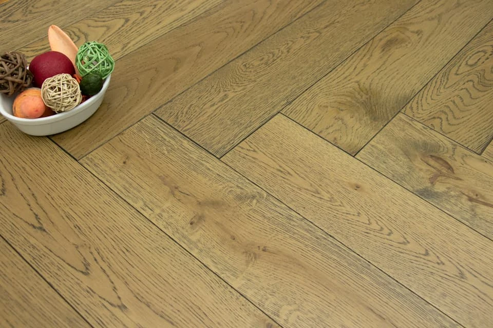 Natural Engineered Flooring Oak Herringbone Cognac Brushed UV Oiled 15/4mm By 125mm By 600mm 2 Natural Engineered Flooring Oak Herringbone Cognac Brushed UV Oiled 15/4mm By 125mm By 600mm - Image 2