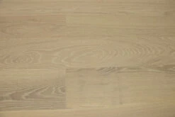 Prime Engineered Flooring Oak Click Sunny White Brushed UV Oil 14/3mm By 195mm By 1000-2400mm 9 Prime Engineered Flooring Oak Click Sunny White Brushed UV Oil 14/3mm By 195mm By 1000-2400mm -WoodandBeyond img 8276