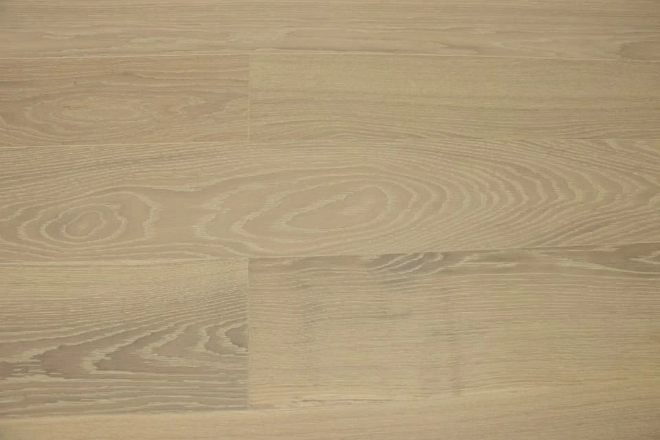 Prime Engineered Flooring Oak Click Sunny White Brushed UV Oil 14/3mm By 195mm By 1000-2400mm 4 Prime Engineered Flooring Oak Click Sunny White Brushed UV Oil 14/3mm By 195mm By 1000-2400mm - Image 4