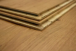 Natural Engineered Flooring Oak Click UV Lacquered 14/3mm By 190mm By 1900mm 9 Natural Engineered Flooring Oak Click UV Lacquered 14/3mm By 190mm By 1900mm -WoodandBeyond natural engineered flooring oak click uv lacquered 15