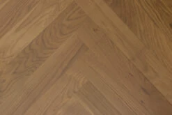 Natural Engineered Flooring Oak Herringbone Macchiato UV Lacquered No Bevel 11/3.6mm By 70mm By 490mm -WoodandBeyond natural engineered flooring oak herringbone macchiato uv lacquered no bevel 2