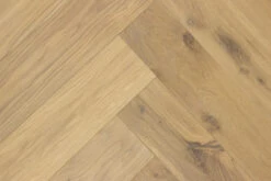 Natural Engineered Flooring Oak Bespoke Herringbone No 13 Brushed UV Oiled 16/4mm By 120mm By 580mm - 12.6m2 Bundle -WoodandBeyond natural engineered flooring oak herringbone no 13 uv oiled 2 1
