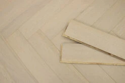 Natural Engineered Flooring Oak Herringbone White Pearl Brushed UV Lacquered 15/4mm By 90mm By 600mm -WoodandBeyond natural engineered flooring oak herringbone white pearl brushed uv lacquered 11