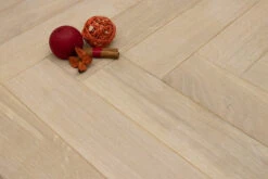 Natural Engineered Flooring Oak Herringbone White UV Oiled 14/3mm By 120mm By 600mm -WoodandBeyond natural engineered flooring oak herringbone white uv oiled hb057 04 1