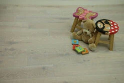 Natural Engineered Flooring Oak Sunny White Brushed UV Oiled 14/3mm By 190mm By 1900mm -WoodandBeyond natural engineered oak sunny white uv oiled 14 3mm by 150mm by 400 1500mm fl657 0002 6 6