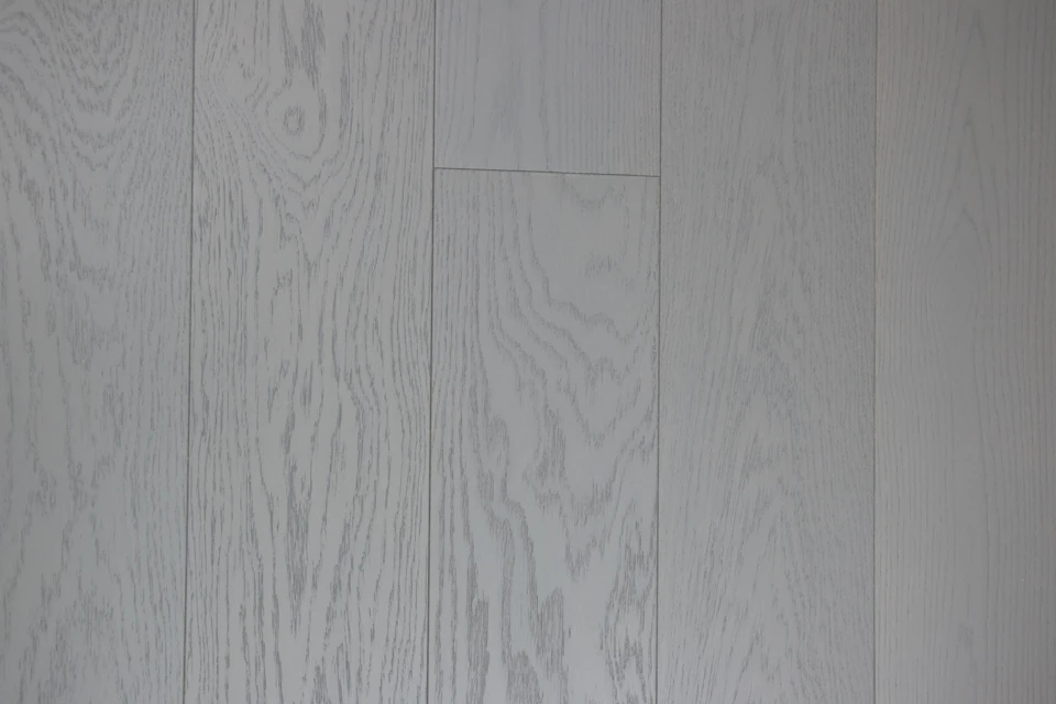 Natural Engineered Flooring Oak Click Slate Grey Brushed UV Lacquered 14/3mm By 190mm By 1900mm - Image 3