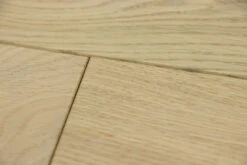 Natural Engineered Flooring Oak Non Visible Brushed UV Lacquered 15/4mm By 220mm By 2200mm -WoodandBeyond natural engineered oak non visible uv oiled 11