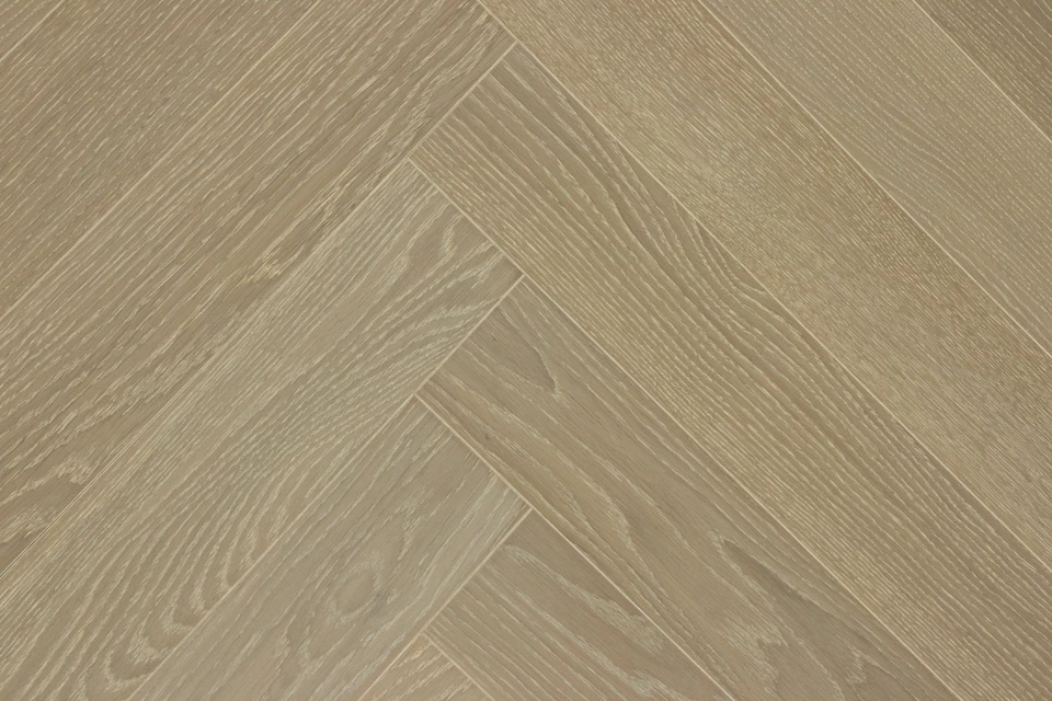 Prime Engineered Flooring Oak Herringbone Barcelona Brushed UV Matt Lacquered 14/3mm By 98mm By 790mm 3 Prime Engineered Flooring Oak Herringbone Barcelona Brushed UV Matt Lacquered 14/3mm By 98mm By 790mm - Image 3
