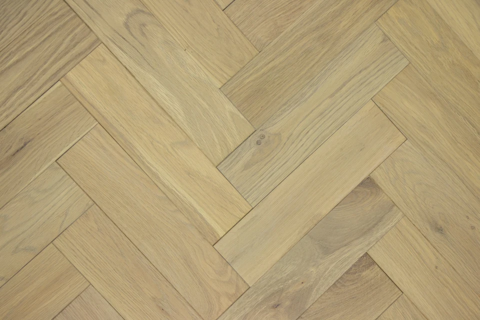 Select Solid Flooring Oak Herringbone Smoked Grey Brushed UV Oiled 18mm By 70mm By 280mm 3 Select Solid Flooring Oak Herringbone Smoked Grey Brushed UV Oiled 18mm By 70mm By 280mm - Image 3