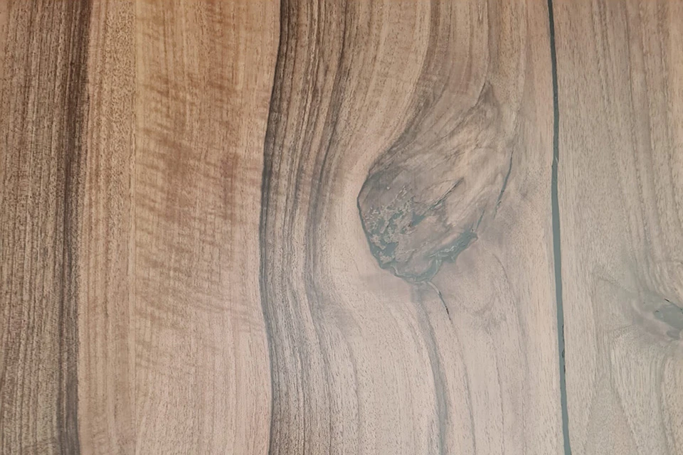 European Walnut Dining Room Table Top LiVe Edge UV Lacquered (with Resin) 35mm By 940mm By 1600mm 4 European Walnut Dining Room Table Top LiVe Edge UV Lacquered (with Resin) 35mm By 940mm By 1600mm - Image 4