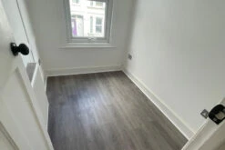 Supremo Luxury Click Vinyl Rigid Core Flooring Orion Grey 4.2mm By 178mm By 1220mm -WoodandBeyond vl019 32