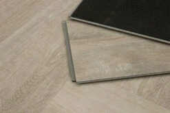 Supremo Luxury Click Vinyl Rigid Core Herringbone Flooring Pure White With Built In Underlay 6mm By 126mm By 630mm -WoodandBeyond vl042 14