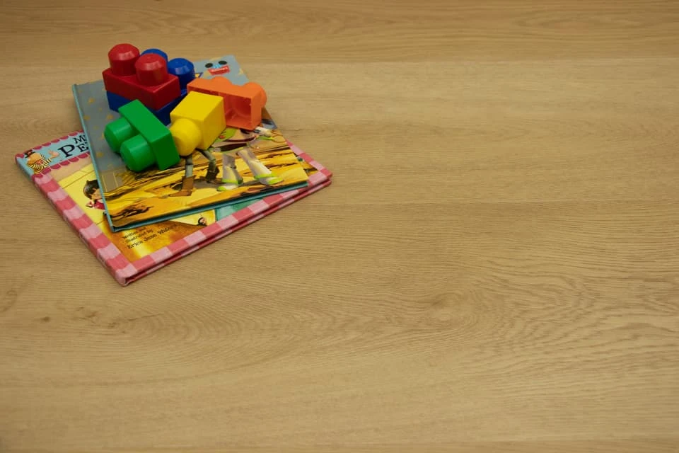 Supremo Luxury Click Vinyl Rigid Core Flooring Silica With Built In Underlay 4.8mm By 181mm By 1220mm 1 Supremo Luxury Click Vinyl Rigid Core Flooring Silica With Built In Underlay 4.8mm By 181mm By 1220mm